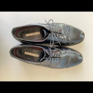 Florsheim men’s dress shoes